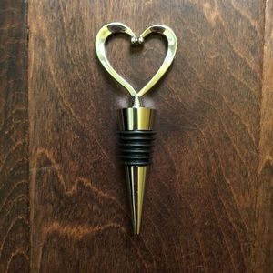 Set of 3 wine bottle stoppers